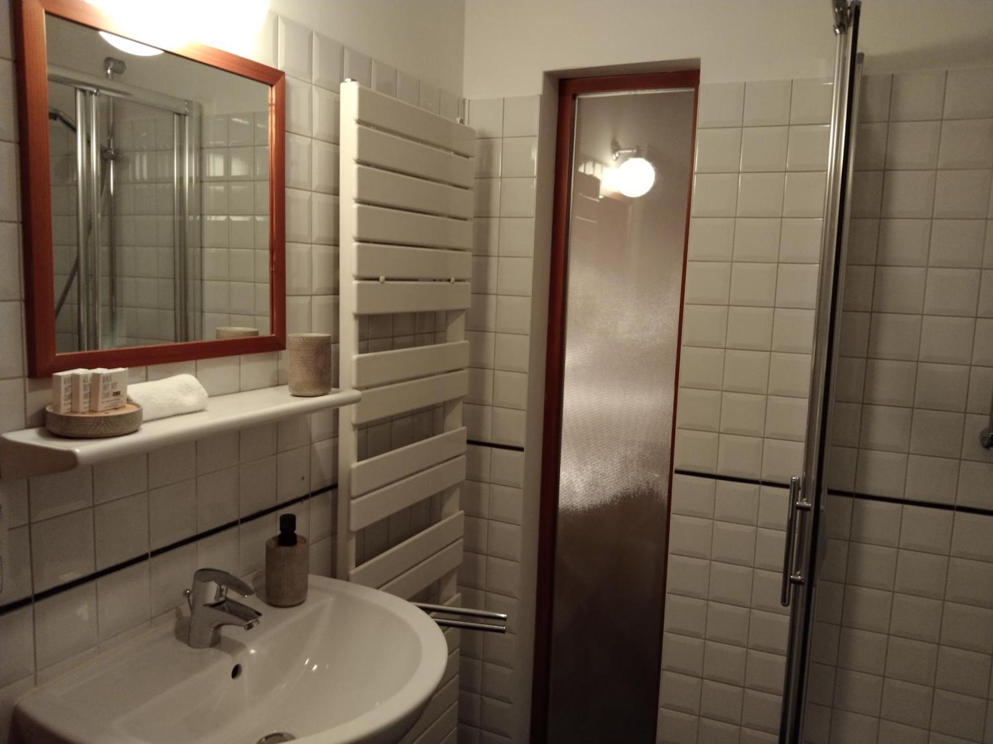 Arte Vida Boutique Guesthouse Salzburg Phòng bức ảnh